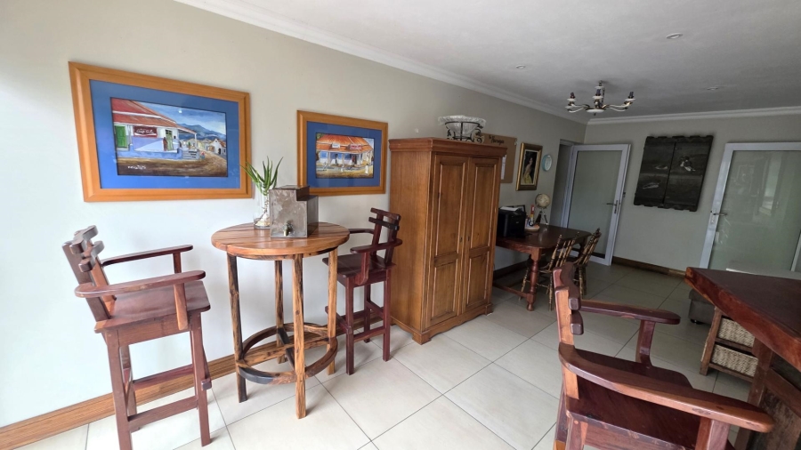 3 Bedroom Property for Sale in Caribbean Beach Club North West
